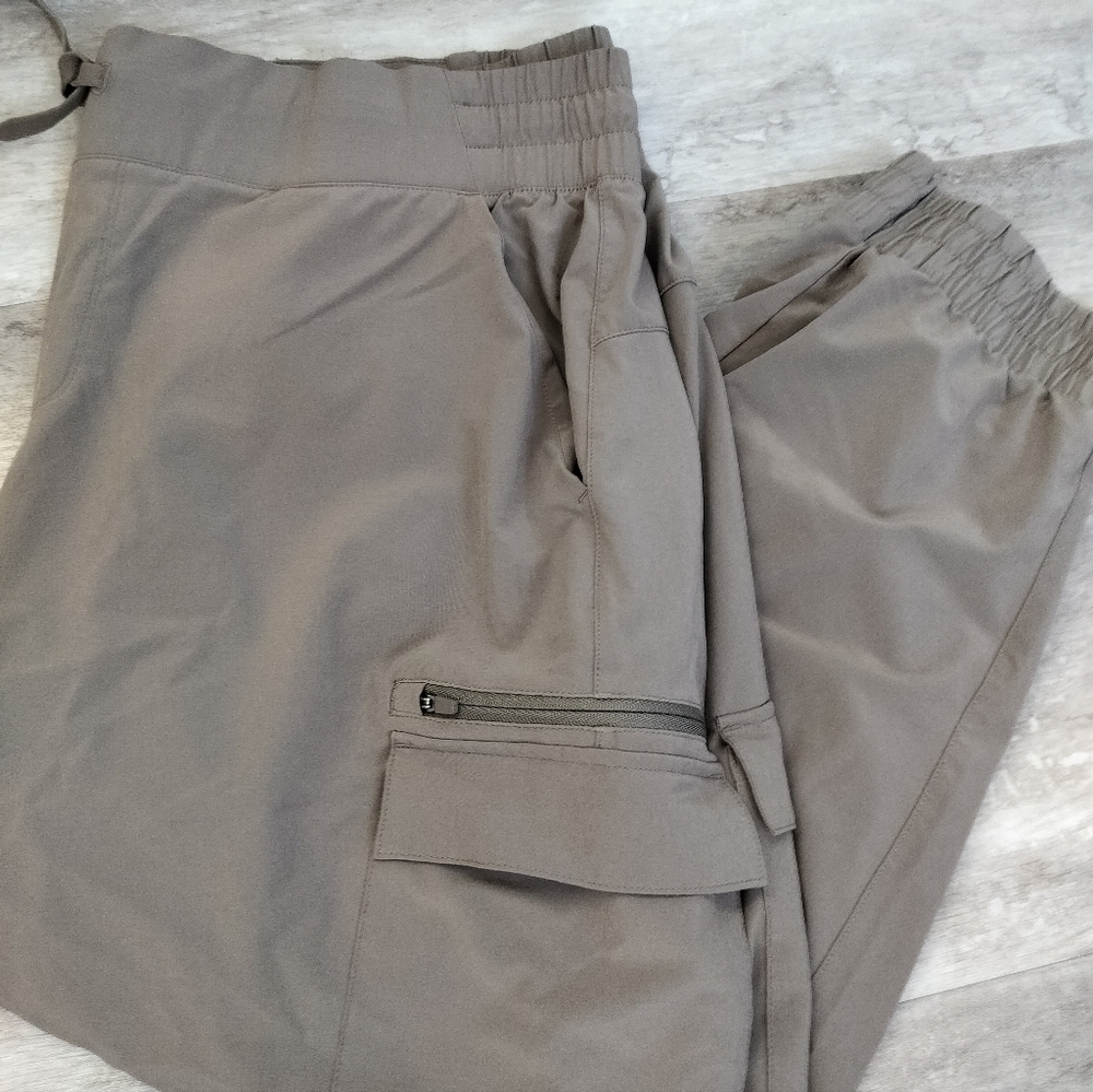 All In Motion Women's Stretch Woven Cargo Pants - Tan - Picture 2 of 5